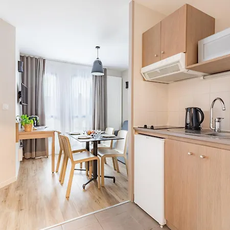 Appart'city Confort 3* 昂热