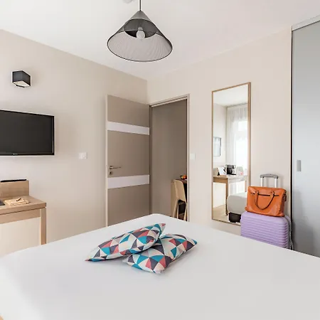 Appart'city Confort Aparthotel 3*